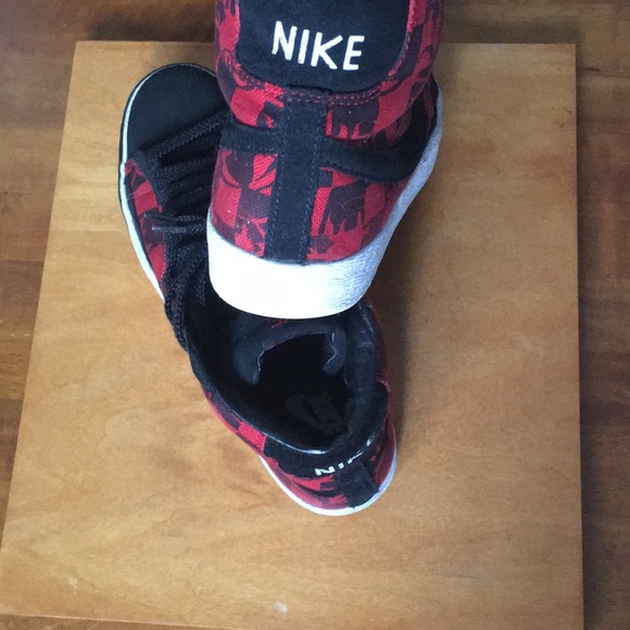 SOLD - Picture 3 of 4